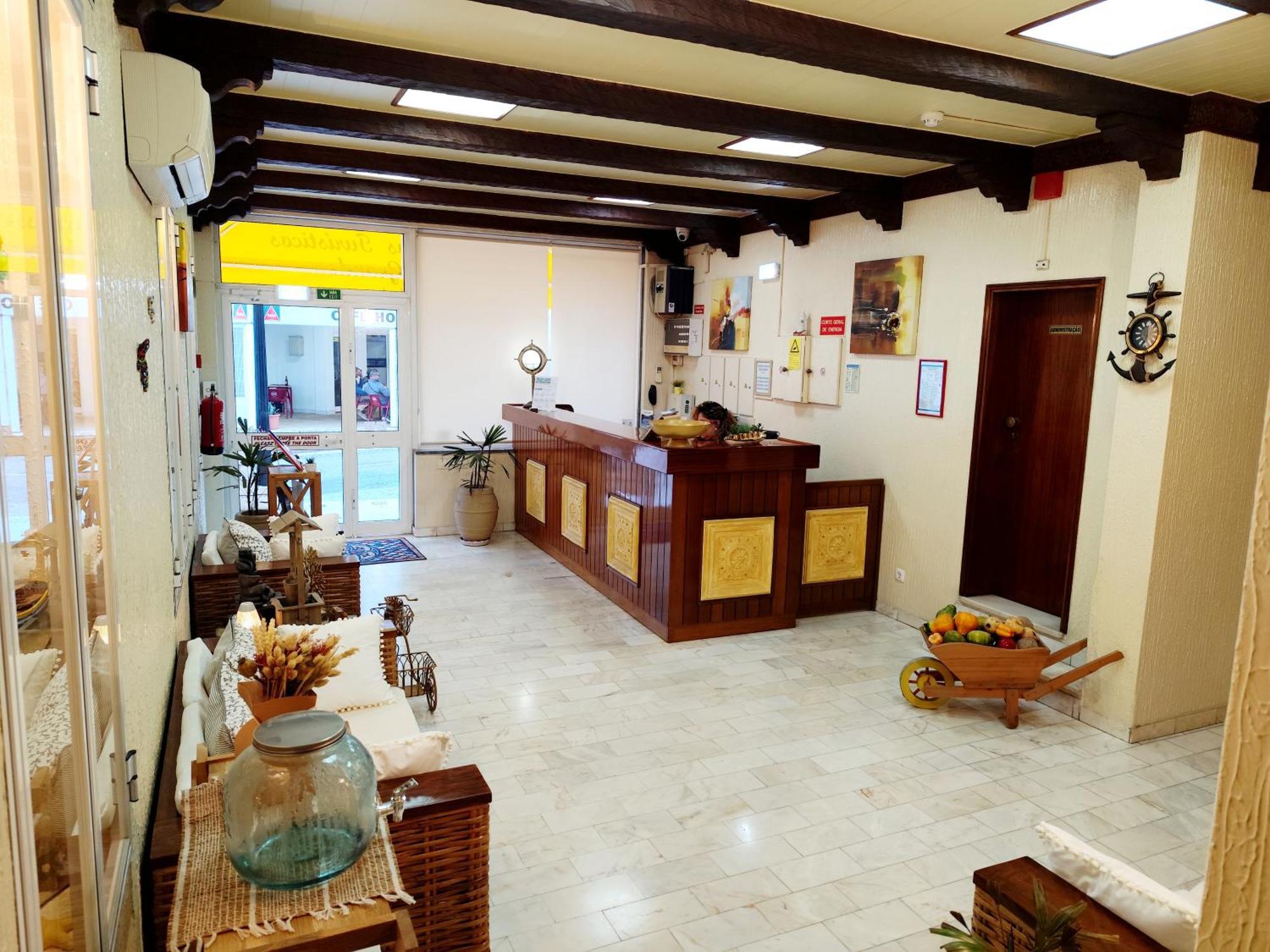 Apartamentos Turisticos Praia Grande Ferragudo  Εξωτερικό φωτογραφία